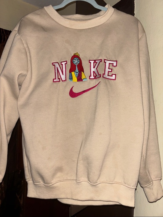 Nike Sweaters - Nike Cream Crewneck Sweatshirt with Colorful Embroidered Logo